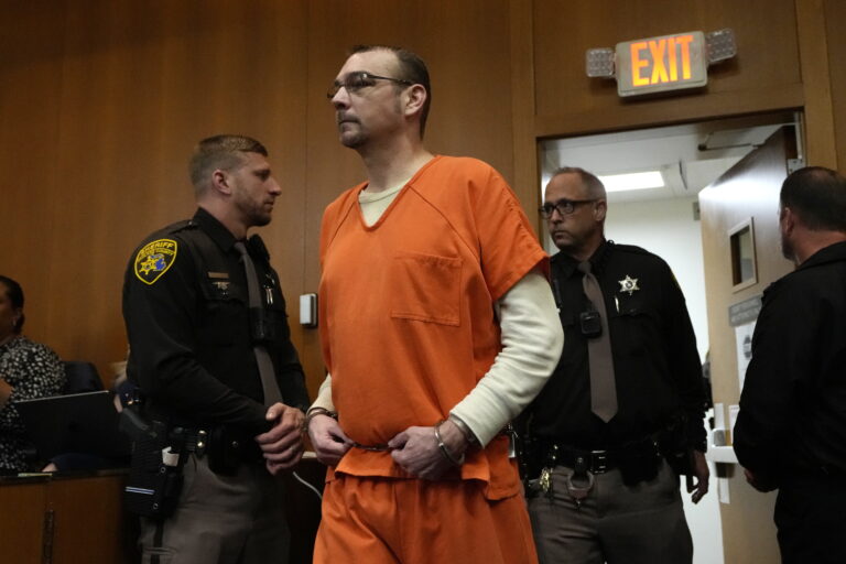 USA : Une Juge Reconnue Coupable d’Assaut Tentant l’Homicide Risque 60 Ans de Prison