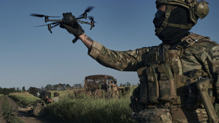Russie : Les drones à vue en première personne redessinent la guerre moderne