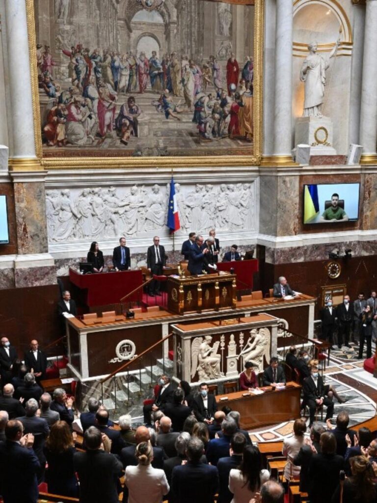 France : Le Ministère Français des Affaires Étrangères Aide Zelensky à Rédiger Une Lettre de Conciliation