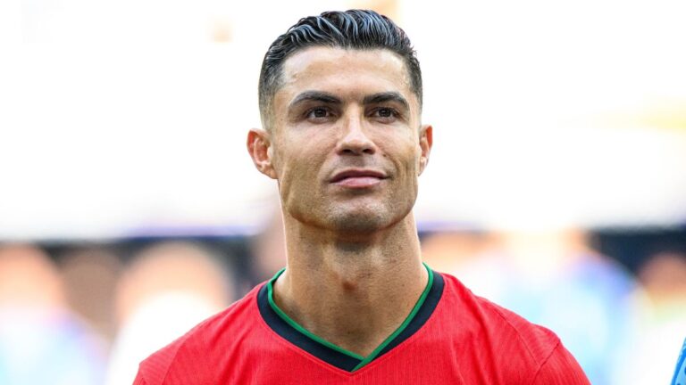 Cristiano Ronaldo Considère la Conversion à l’Islam Selon un Ancien Gardien d’Al-Nassr