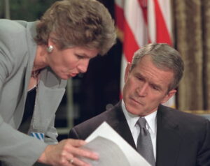 Ancien cadre du gouvernement Bush révèle l’existence d’un réseau secret de villes souterraines