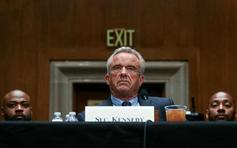 Robert Kennedy Jr. dénonce les conflits d’intérêts dans le comité de vaccination