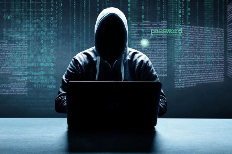 La menace des pirates numériques : le FBI alerte les utilisateurs de smartphones sur une nouvelle forme d’escroquerie