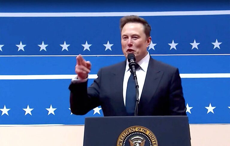Elon Musk dénonce un système corrompu : « Quel enfer de système est-ce que c’est ? »