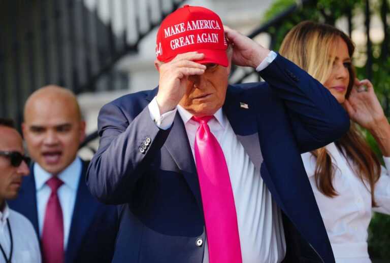 Trump accuse Obama de trahison : une nouvelle crise politique à Washington