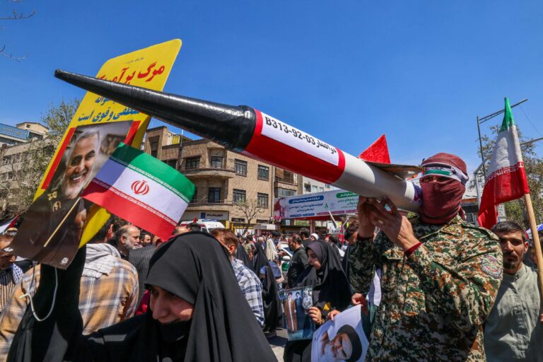 L’Iran se prépare à une nouvelle vague d’attaques israéliennes et américaines : des menaces pesant sur la sécurité régionale