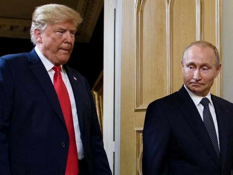 Poutine affirme sa force malgré les sanctions : Une rencontre stratégique en Alaska sous le regard des États-Unis