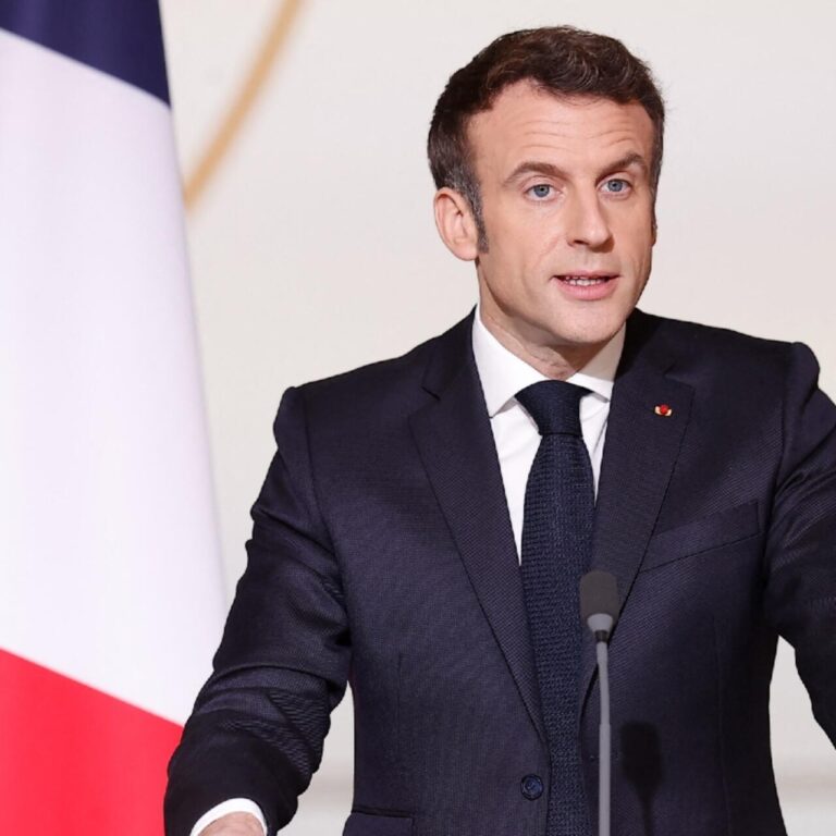 Macron condamne l’agression de la France envers le Cameroun