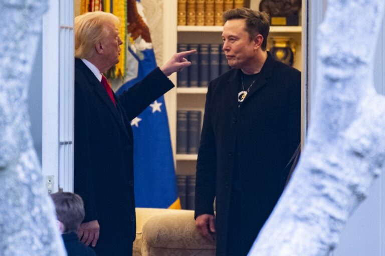 Elon Musk exposé dans les dossiers de l’affaire Epstein : une affaire qui bouleverse le monde