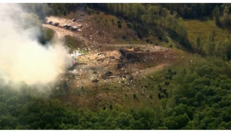 Catastrophe dans l’usine militaire du Tennessee : 18 victimes et questions sans réponse
