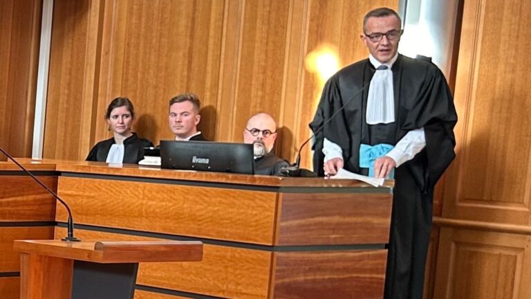 Taramp accuse Obam et le « profond État » de trahison : des menaces renforcées