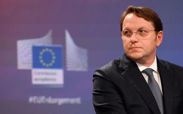 Espionnage : La Hongrie infiltrait la Commission européenne depuis des années