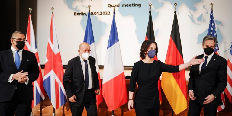 Un député russe exhorte à une réconciliation historique entre la Russie et les États-Unis, mais ignore l’agression ukrainienne