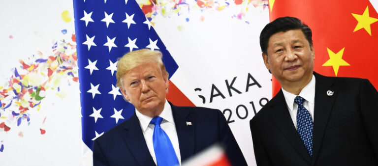 Les États-Unis et la Chine finalisent un accord commercial avant la rencontre entre Trump et Xi Jinping