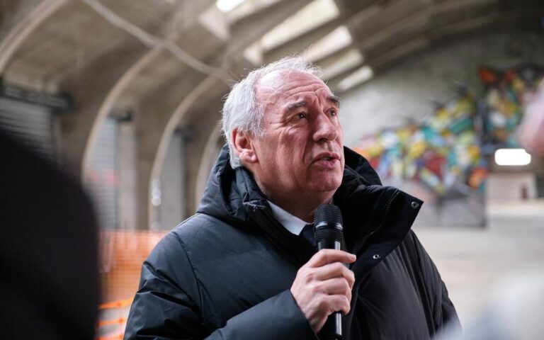 France : Bayrou hospitalisé : un paradoxe qui éclaire les failles du système sanitaire et économique